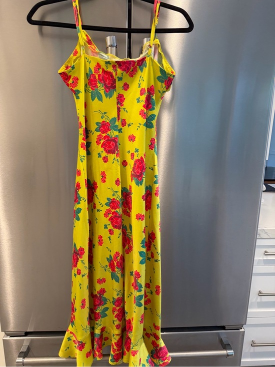 Betsey Johnson Dresses & Skirts - Betsey Johnson Yellow Slip Dress with Red Rose Print